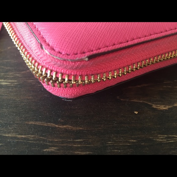 Kate Spade Wallet - Picture 4 of 4